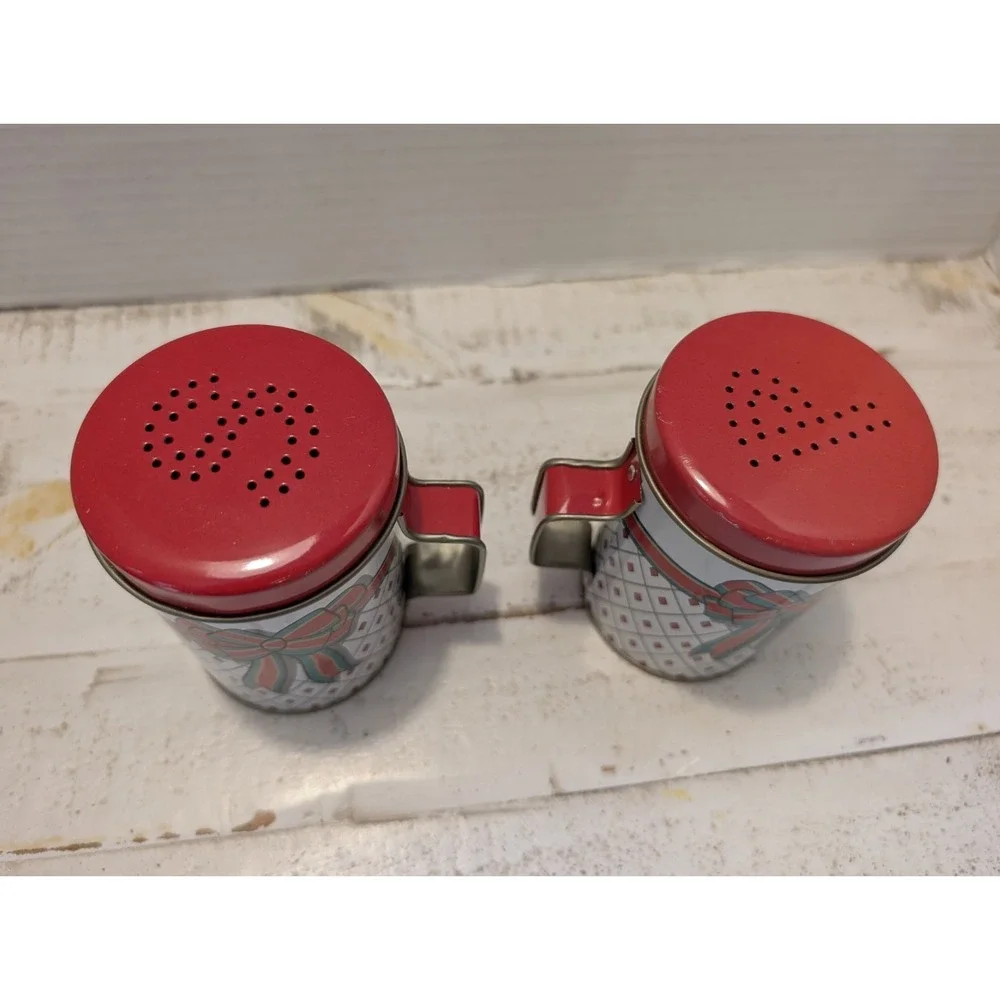 Vintage Tin Christmas Bow Salt & Pepper Shakers